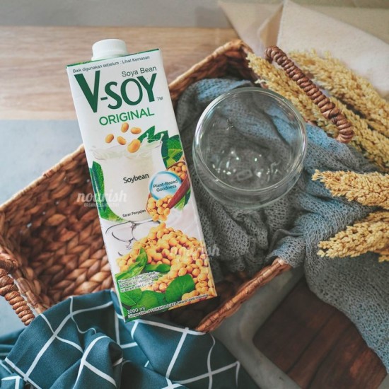 V-Soy Susu Kedelai Original ( VSoy Milk Non GMO) 1L